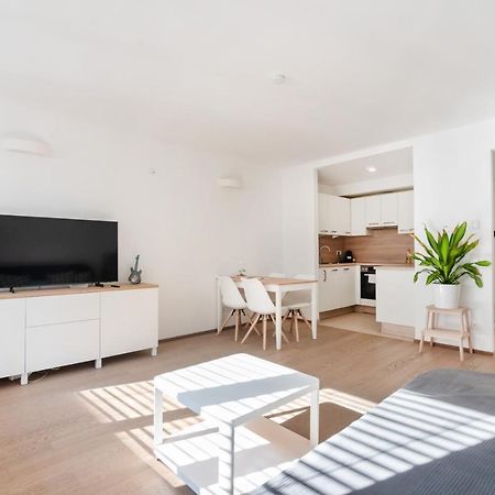 Immersed Into Vienna'S City Life And Yet A Retreat, Minimum 30 Nights Kültér fotó